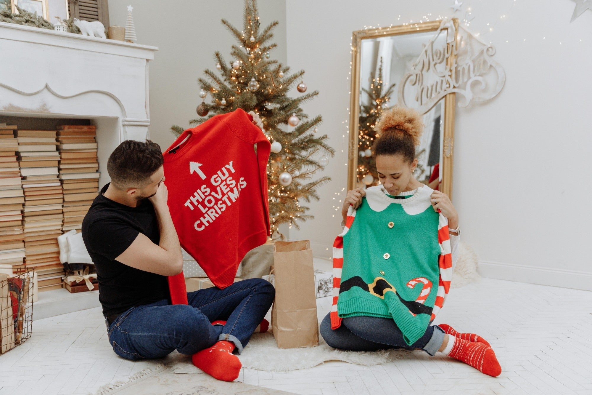 How to Pick the Perfect Christmas Sweater for Your Partner